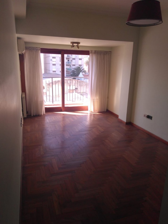 Venta de departamento Premium Piso entero  en bahia blanca con 2 cocheras y baulera