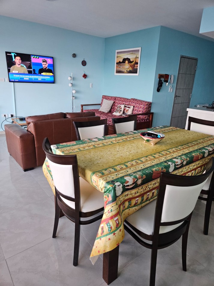 Departamento frente al mar en venta en Monte hermoso 