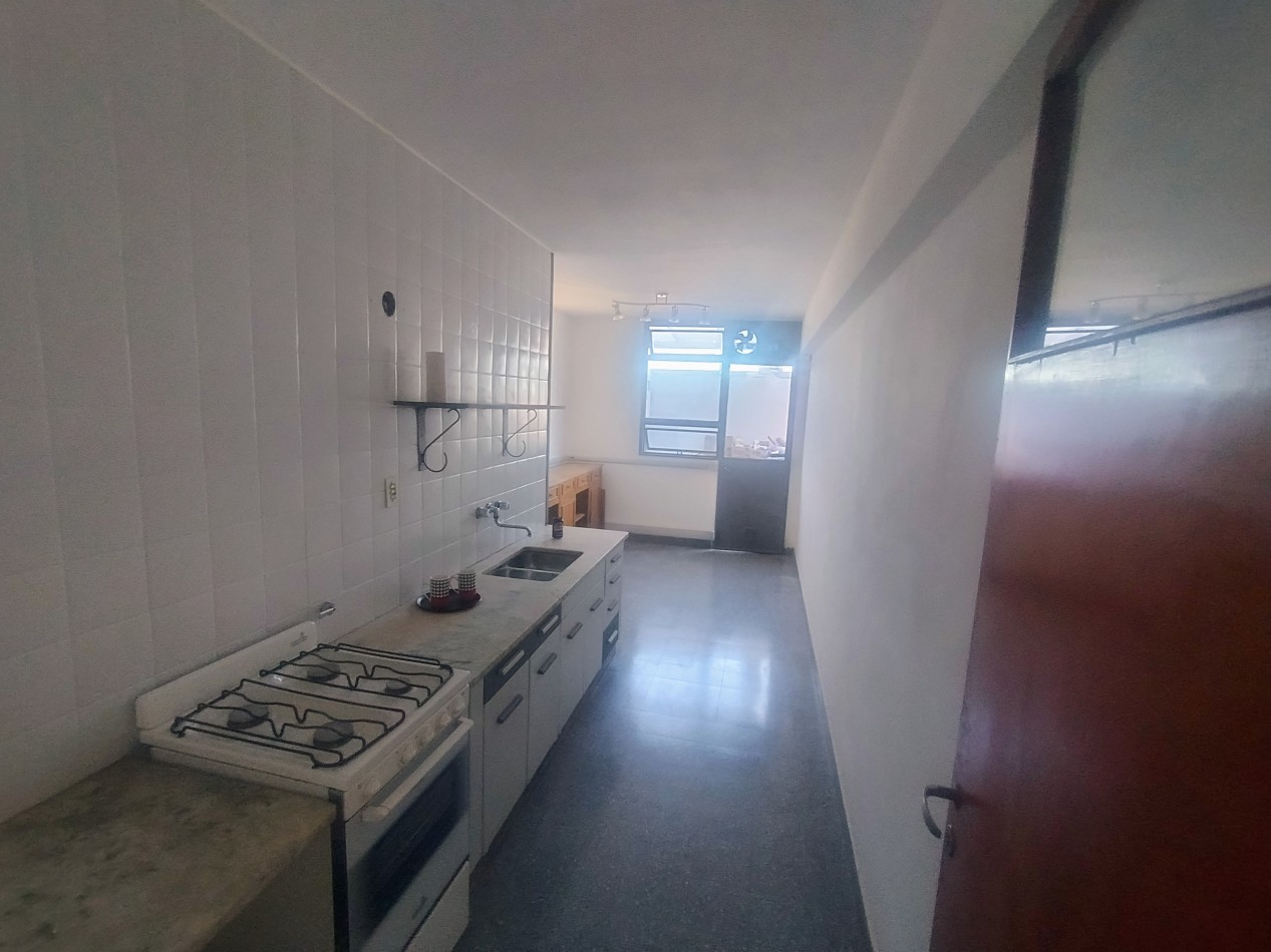 Departamento a la venta en bahia blanca de 3 habitaciones en pleno centro 