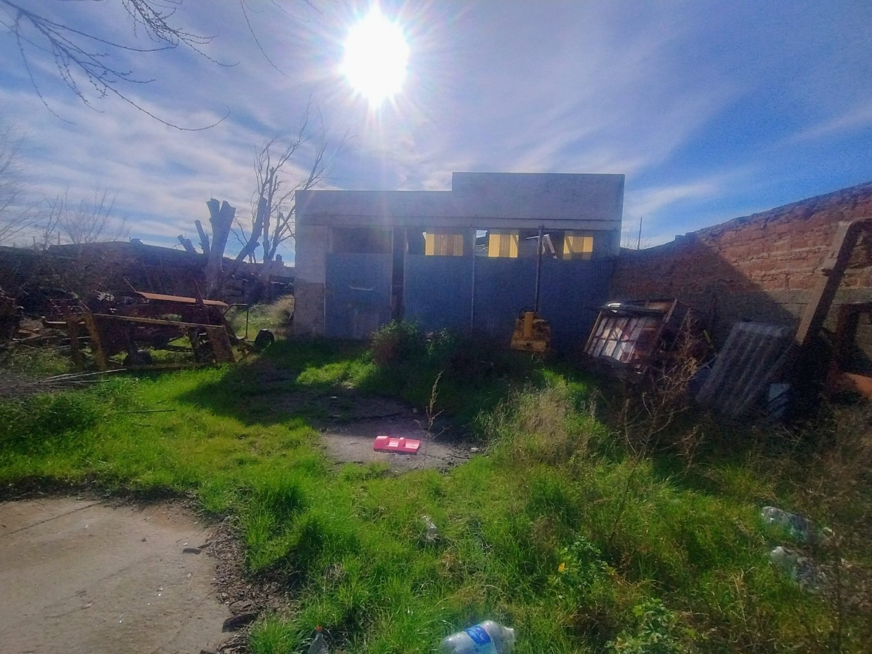 terreno en venta en vista alegre con galpon a reparar